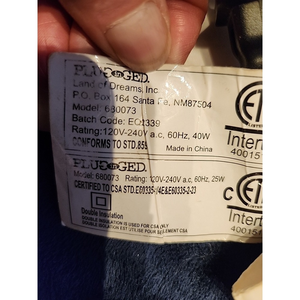 Intertek 7" Travel Size Flat Iron Hair Straightener With 3" Plate - Picture 7 of 7